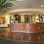 Otel Paris Grand Cdg Aeroport 4 Etoiles 4*
