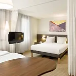 Paris Grand Cdg Aeroport 4 Etoiles Otel