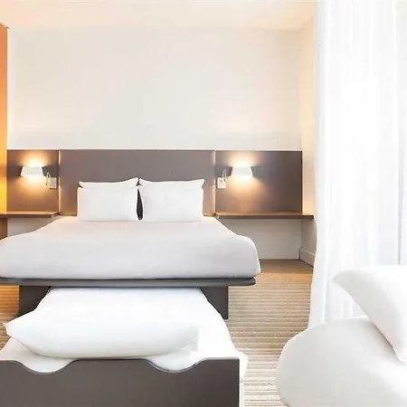 Paris Grand Cdg Aeroport 4 Etoiles 호텔 4*