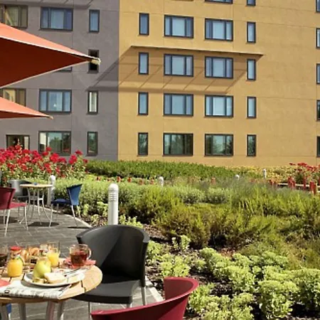 Novotel Paris Cdg 4*
