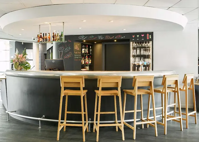 Paris Grand Cdg Aeroport 4 Etoiles Hotel 4*