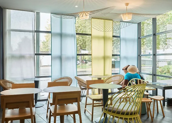 Hotel Paris Grand Cdg Aéroport 4 étoiles